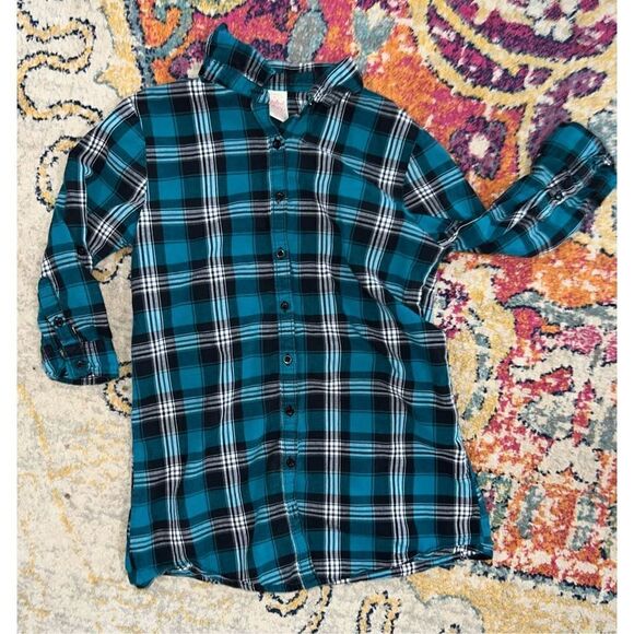 Girls’ Button-up Bundle (Set of Two) - Picture 3 of 3